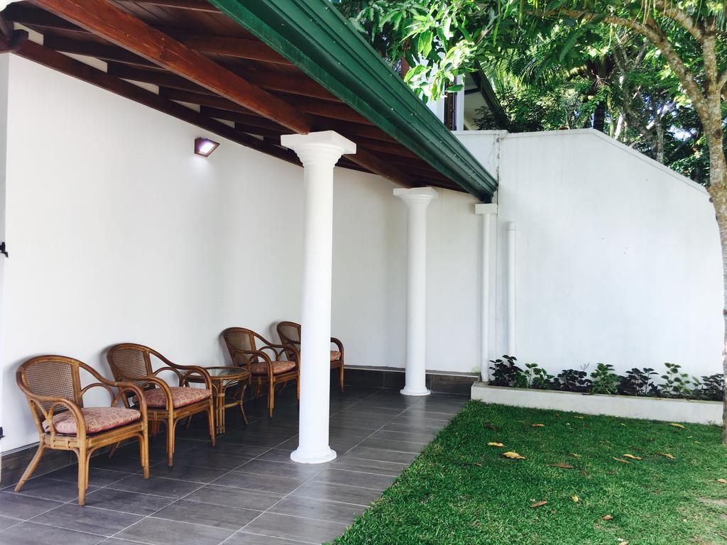 אונה ואטונה Villa Green White מראה חיצוני תמונה